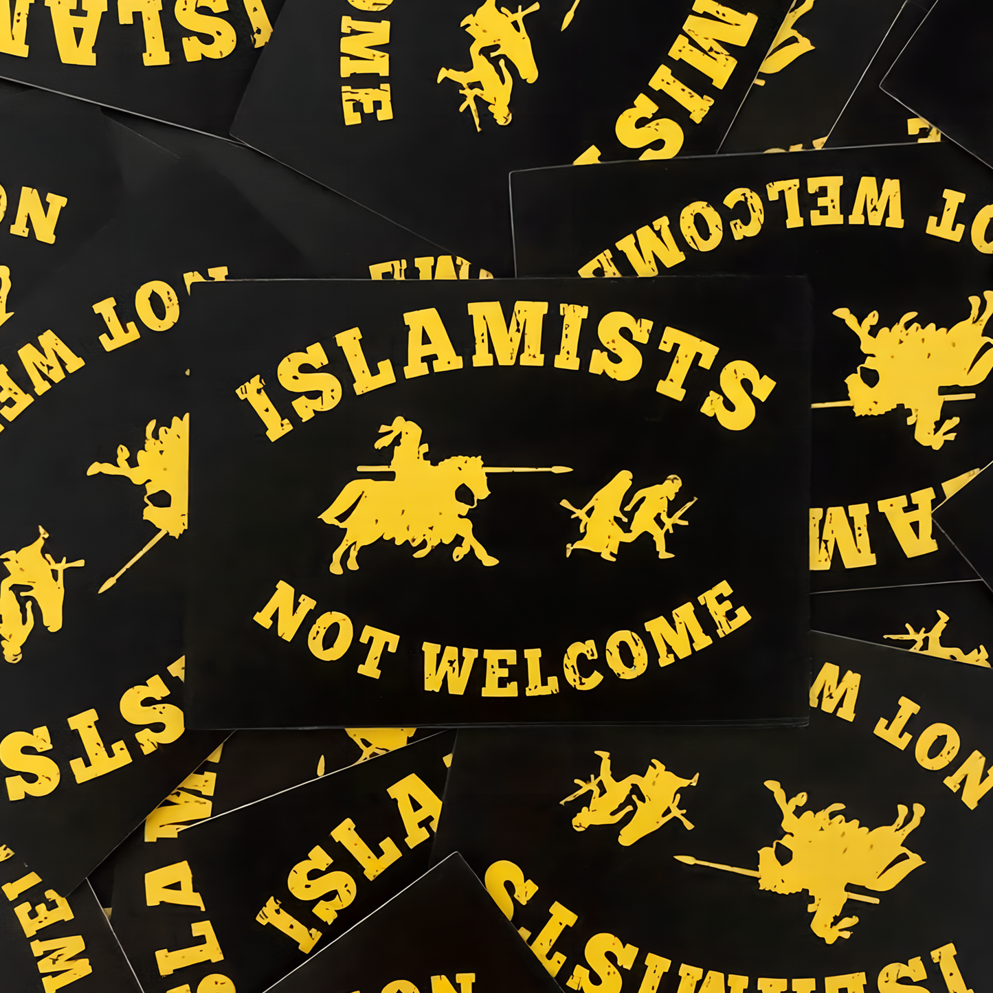 Klistermärke 'ISLAMISTS NOT WELCOME'