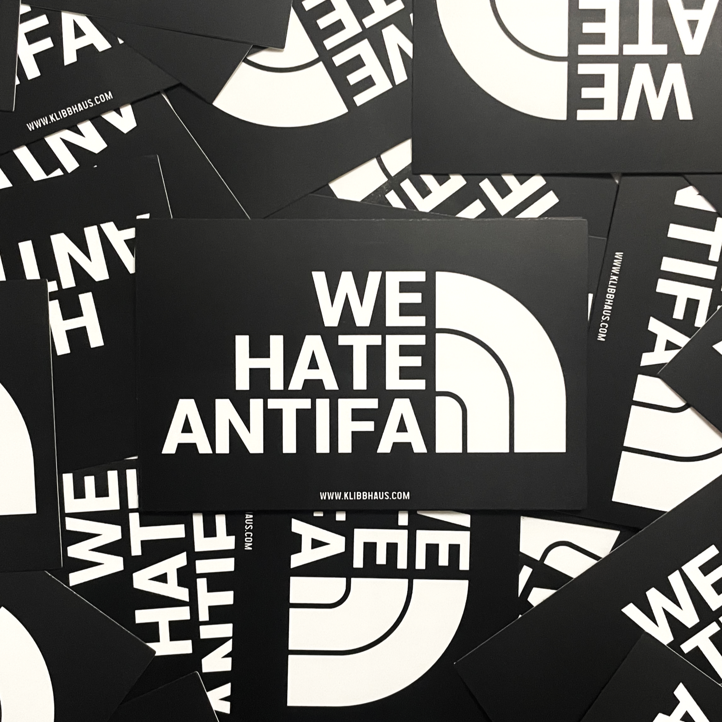 Klistermärke 'WE HATE ANTIFA'